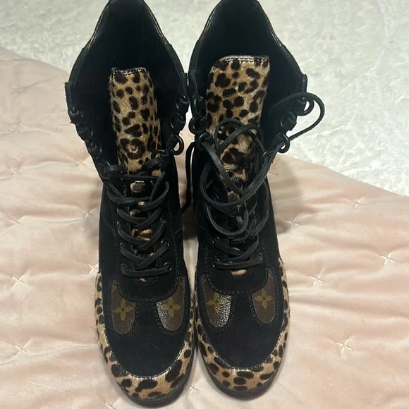 Louis Vuitton Laureate Platform Desert Boot - Picture 3 of 6